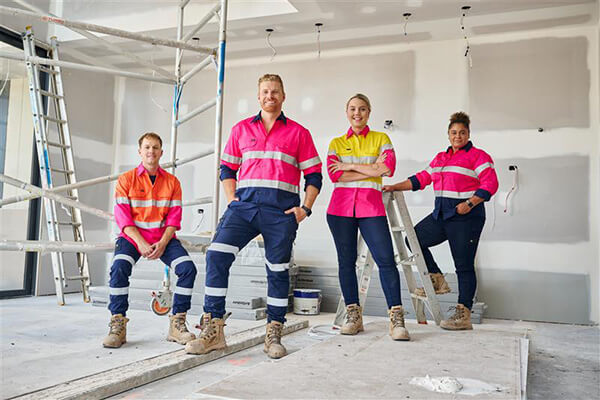 Hi‑vis Workwear Australia – Staying Safe and Visible on Worksites in 2025