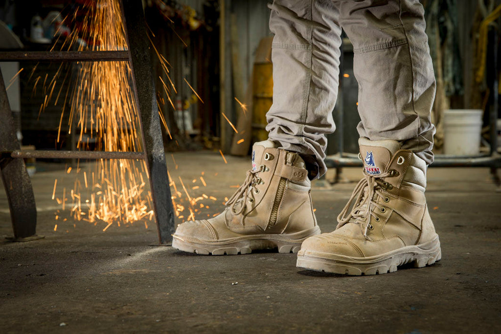 How to choose the right safety boots for your trade